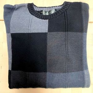 Oscar De La Renta Mens sweater